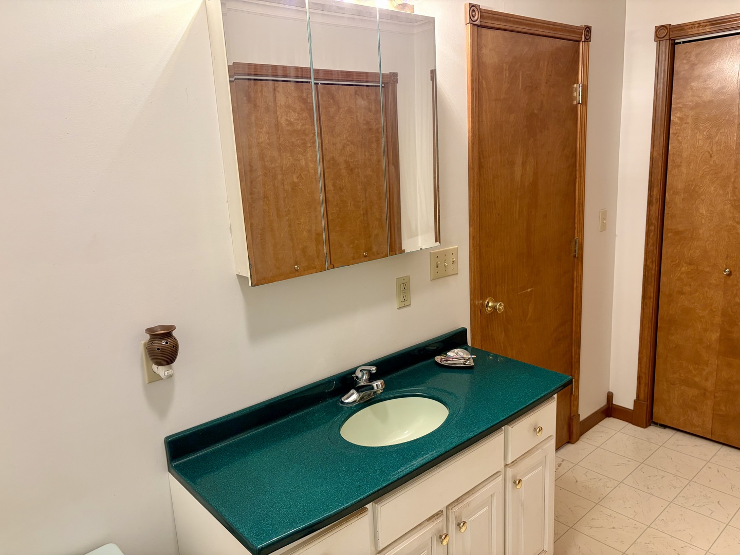 326 W Hight Street, Macon, IL 62544