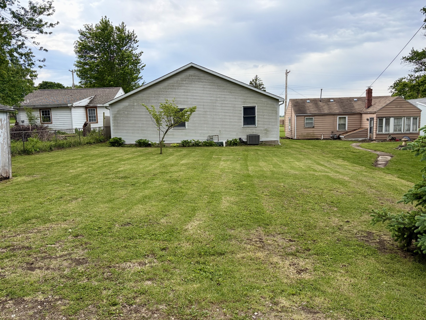 326 W Hight Street, Macon, IL 62544