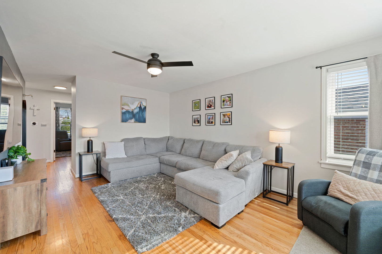3539 Sunset Lane, Franklin Park, IL 60131