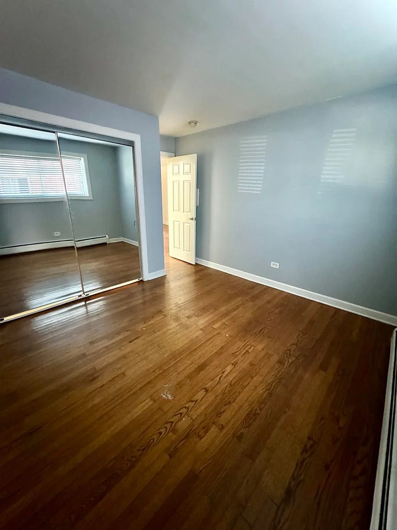 323 N Princeton Avenue #1, Villa Park, IL 60181