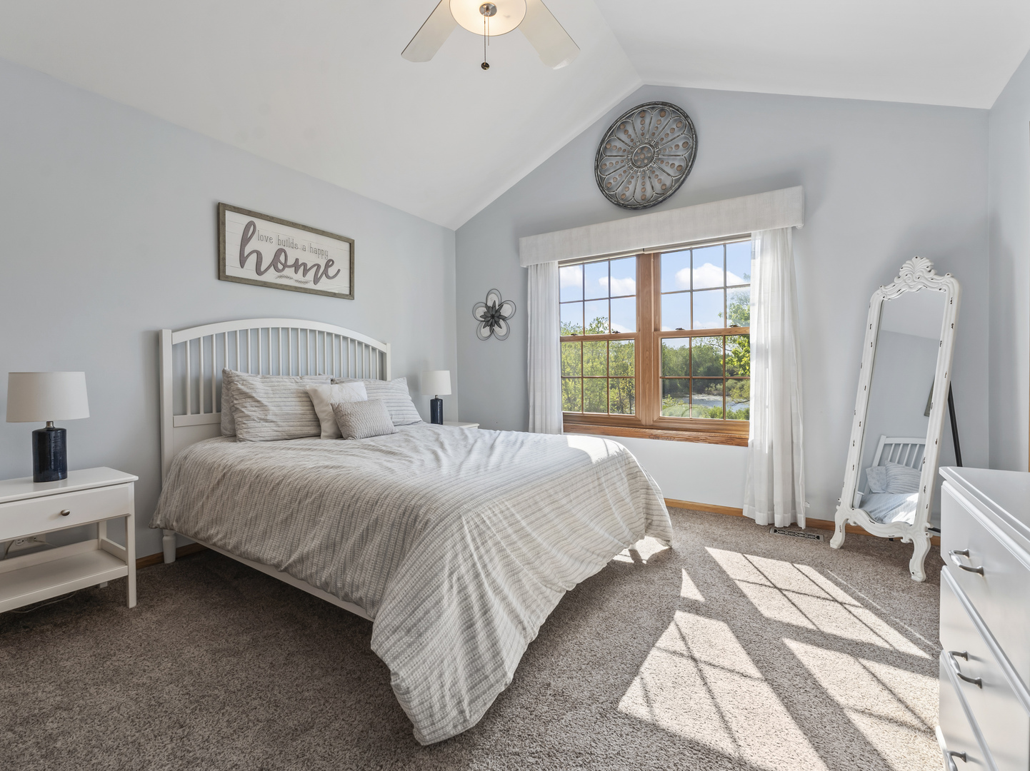 1432 Brahms Court, Bartlett, IL 60103