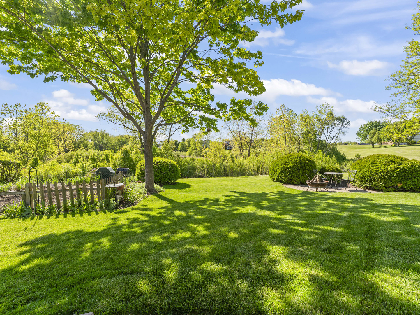 1432 Brahms Court, Bartlett, IL 60103