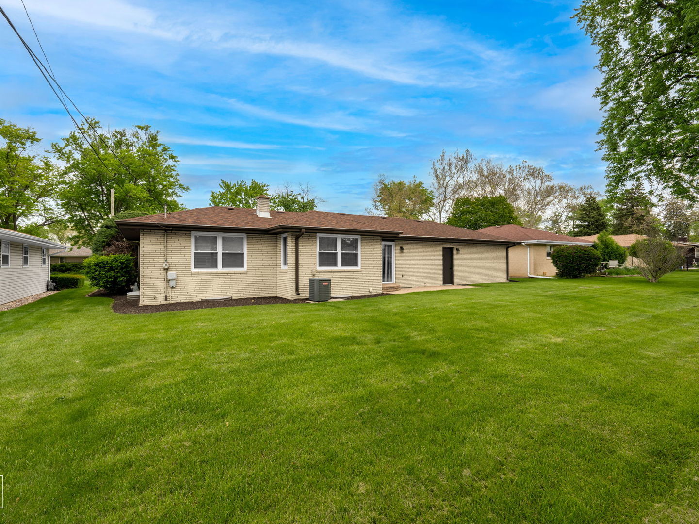 1011 Maitland Drive, Lockport, IL 60441