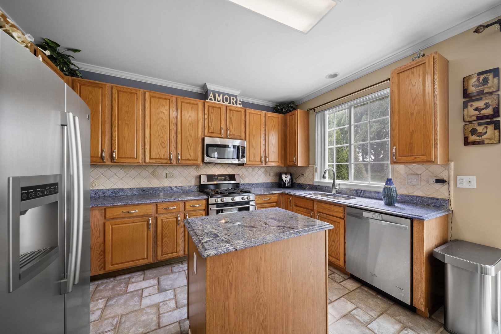 7299 Dada Drive, Gurnee, IL 60031