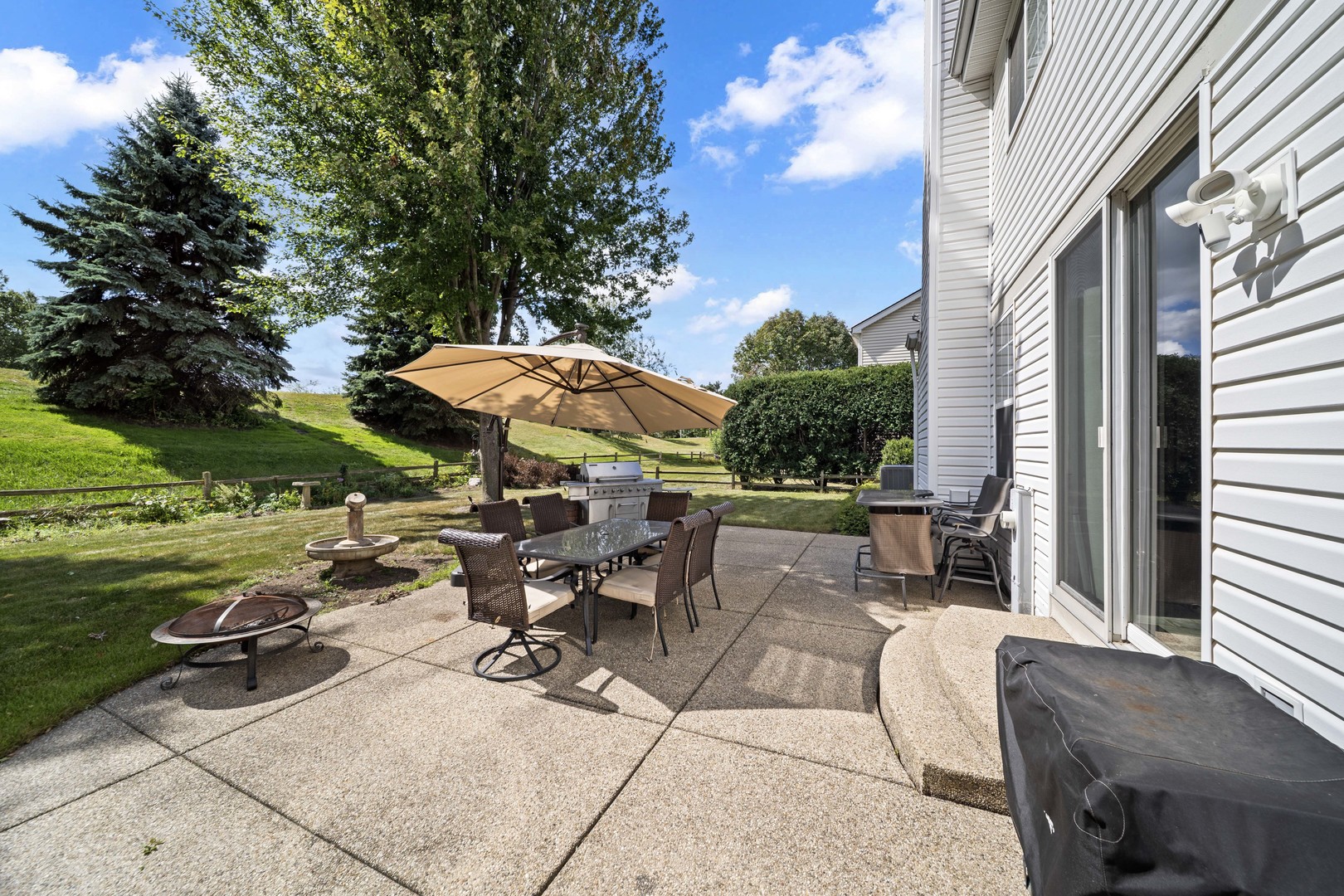 7299 Dada Drive, Gurnee, IL 60031
