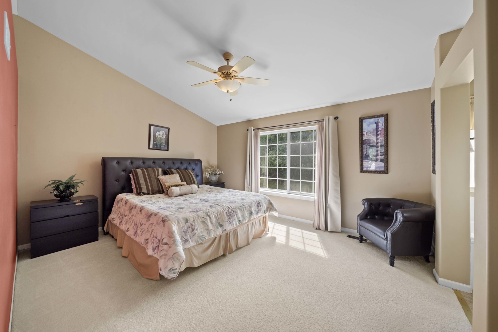 7299 Dada Drive, Gurnee, IL 60031