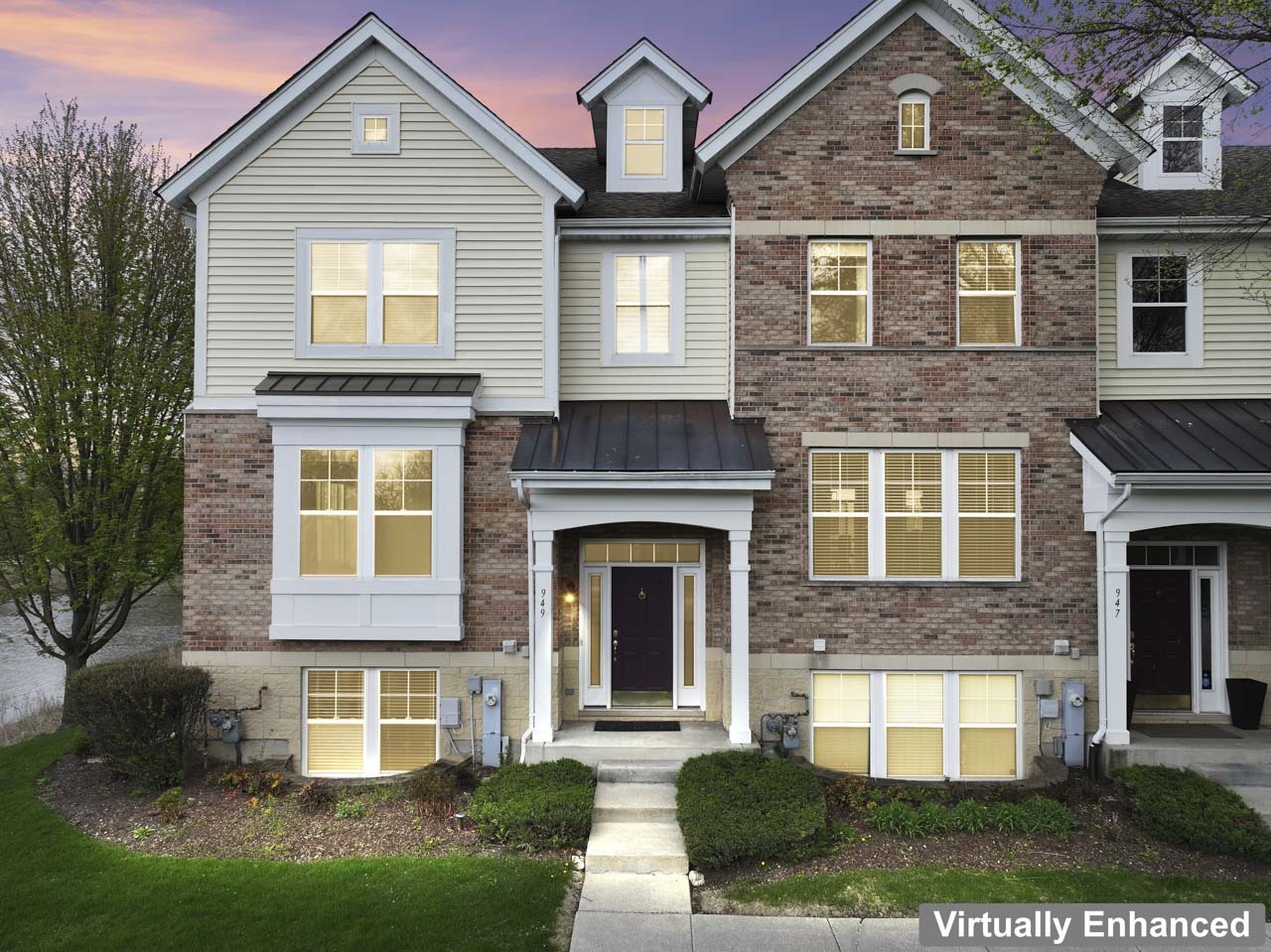 949 Indigo Court, Hanover Park, IL 60133
