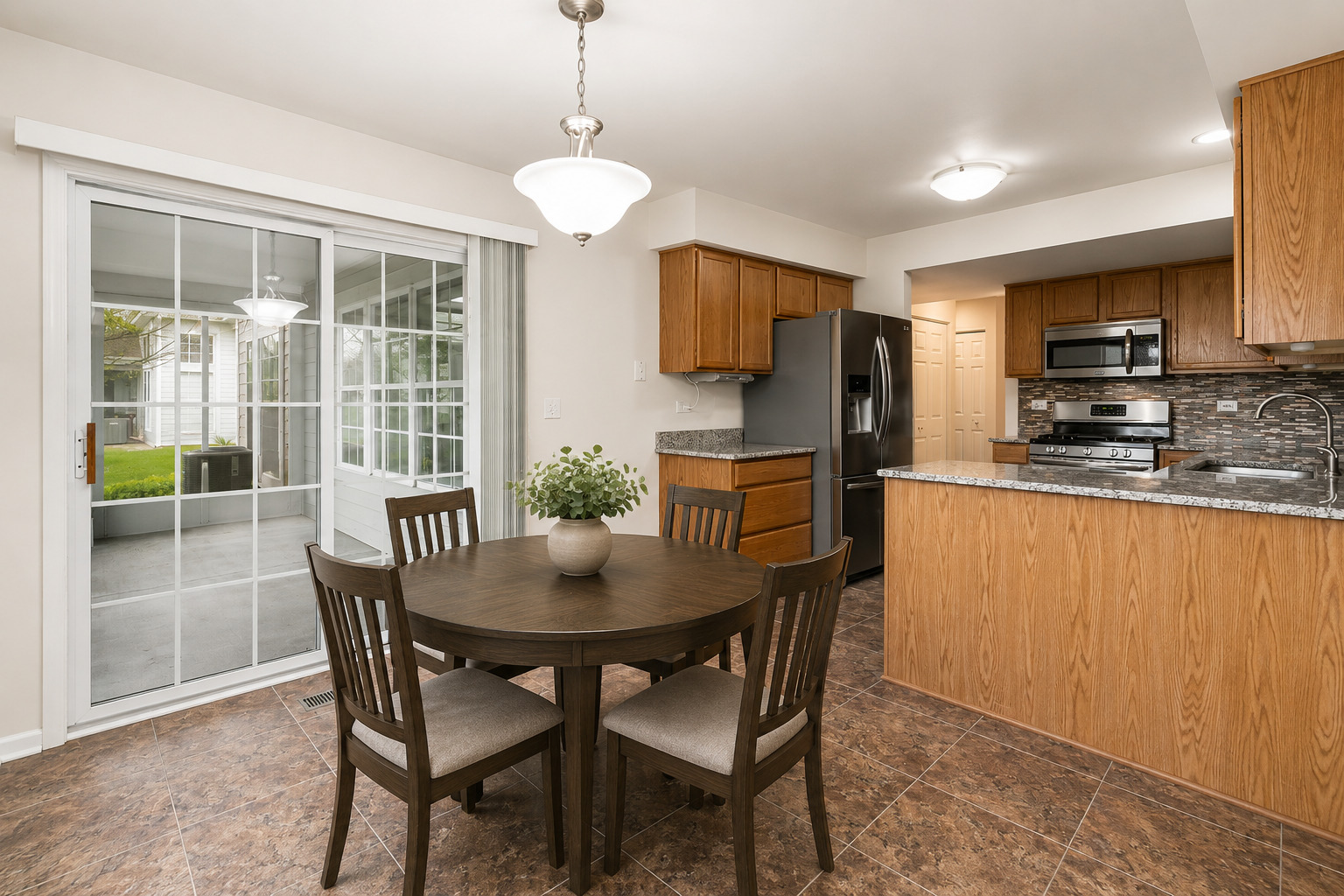 9430 Lenox Lane, Lakewood, IL 60014