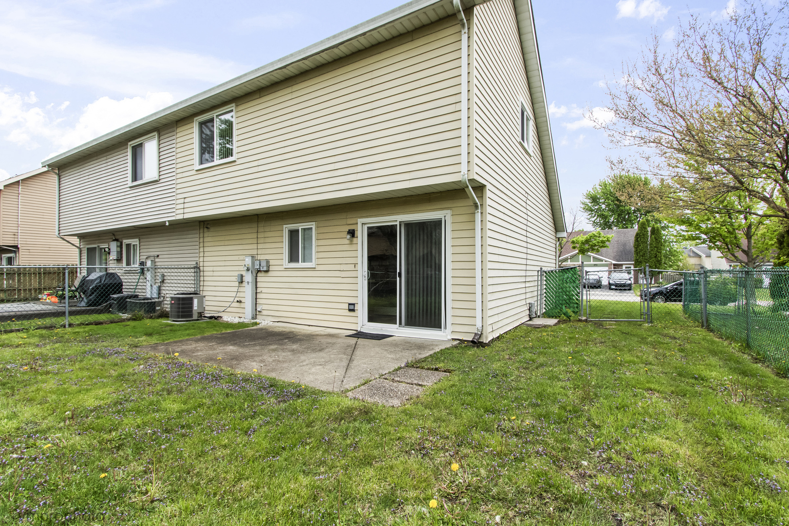 1774 Goddard Lane, Hanover Park, IL 60133