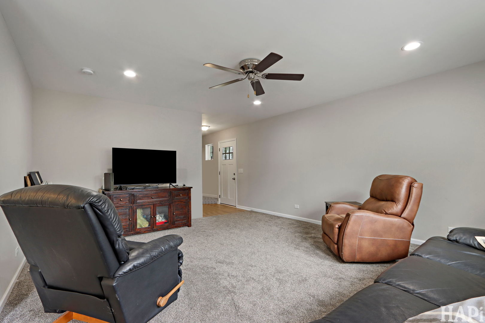 16 Elm Avenue, Fox Lake, IL 60020