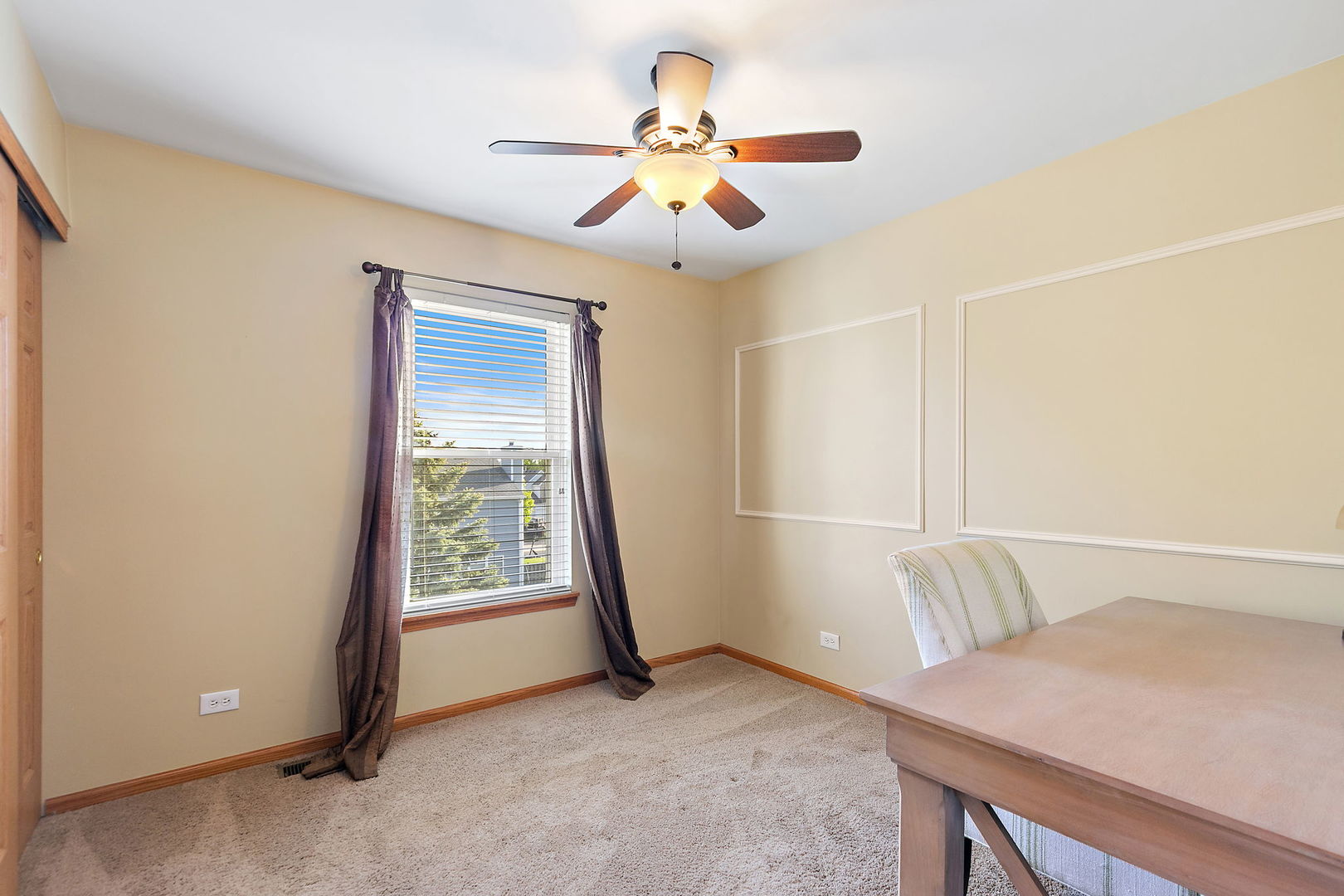 10665 Painted Desert Court, Huntley, IL 60142