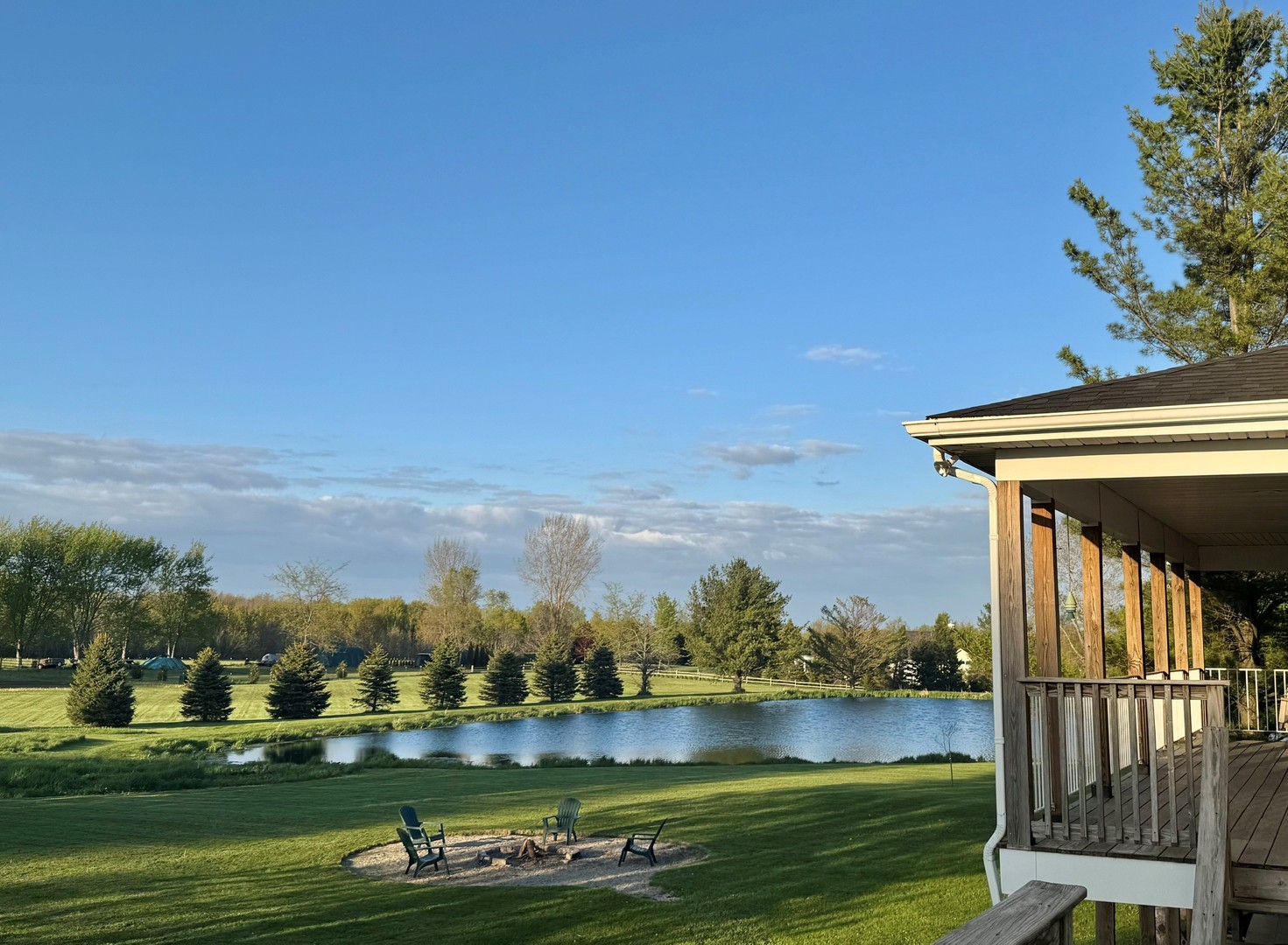 13818 Thayer Road, Hebron, IL 60034