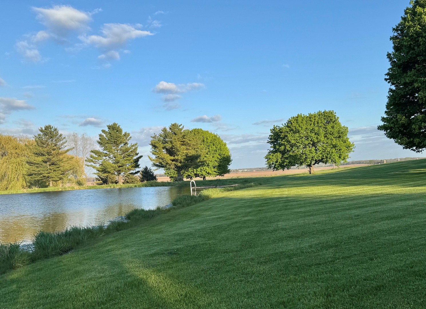 13818 Thayer Road, Hebron, IL 60034