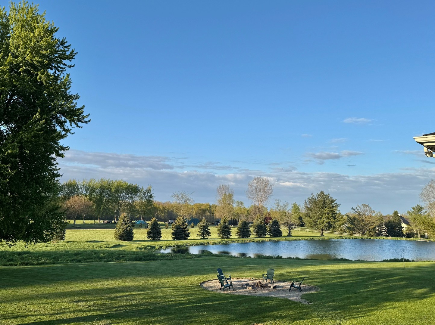 13818 Thayer Road, Hebron, IL 60034