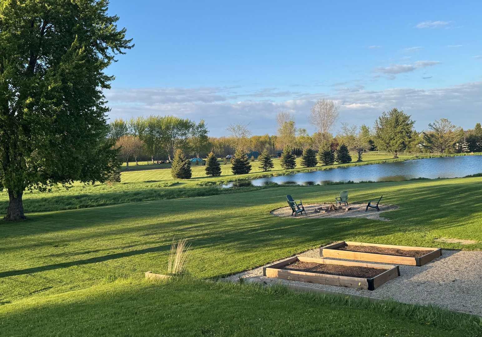 13818 Thayer Road, Hebron, IL 60034