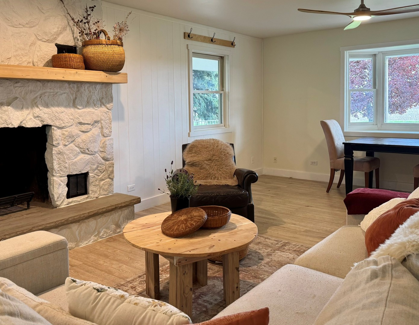 13818 Thayer Road, Hebron, IL 60034
