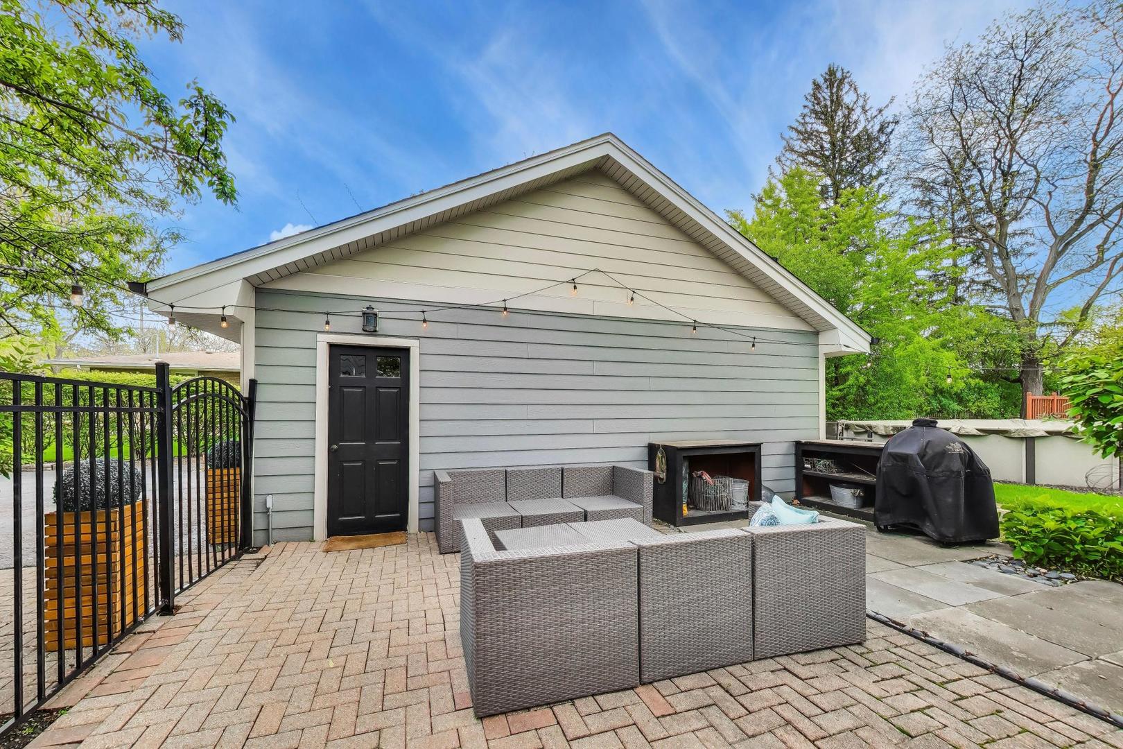 Downers Grove, IL 60516