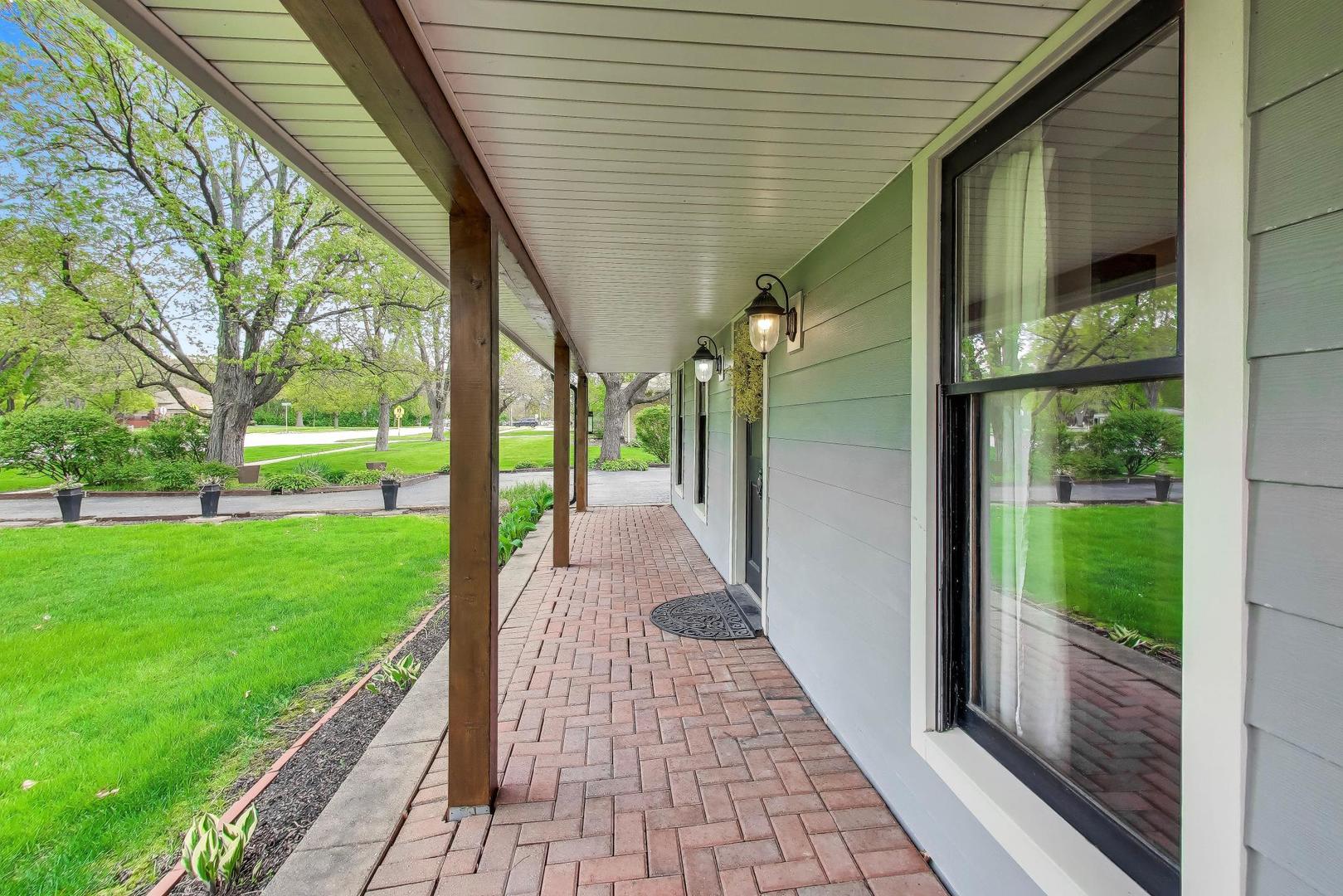 Downers Grove, IL 60516