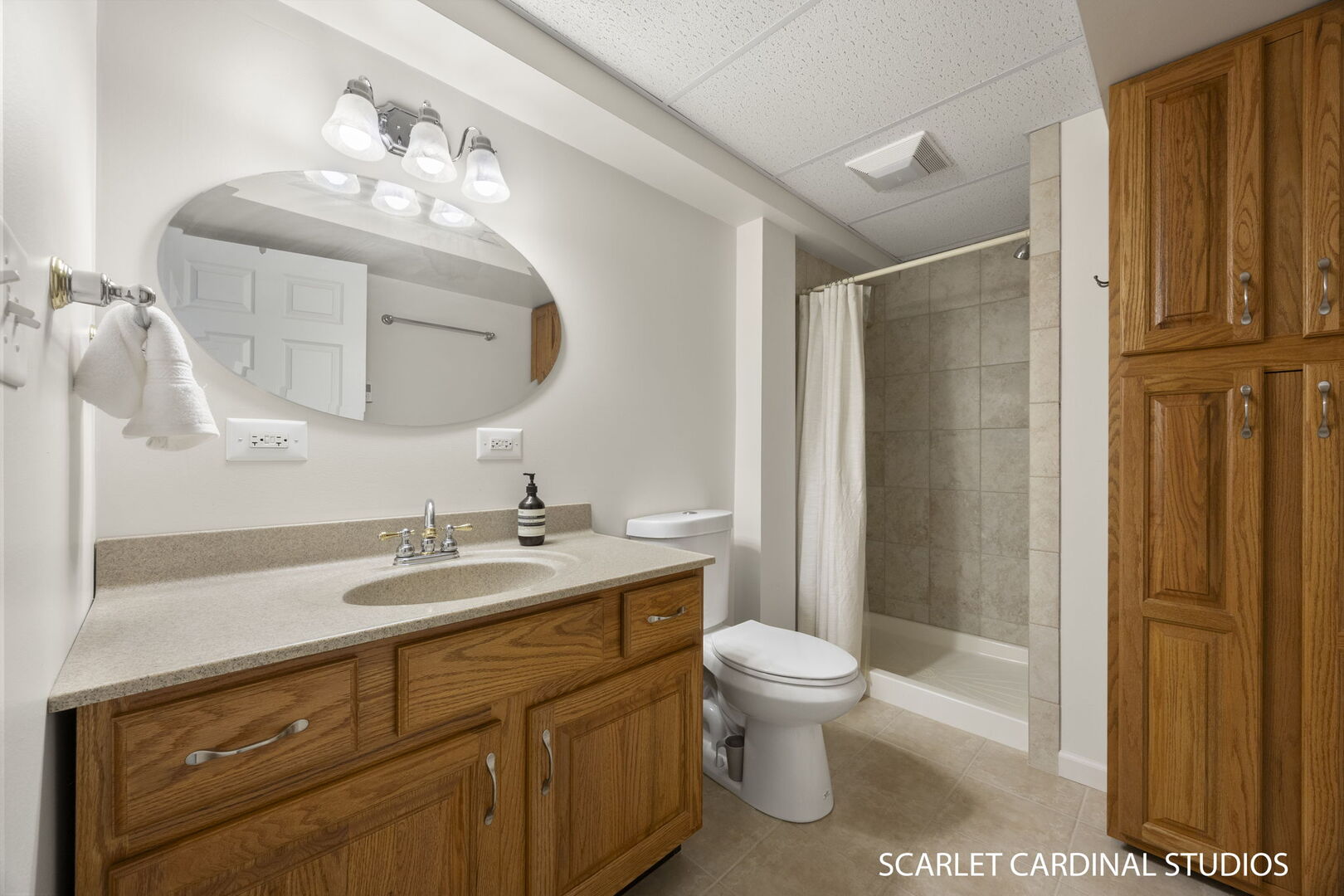 1131 Overton Court, Naperville, IL 60540
