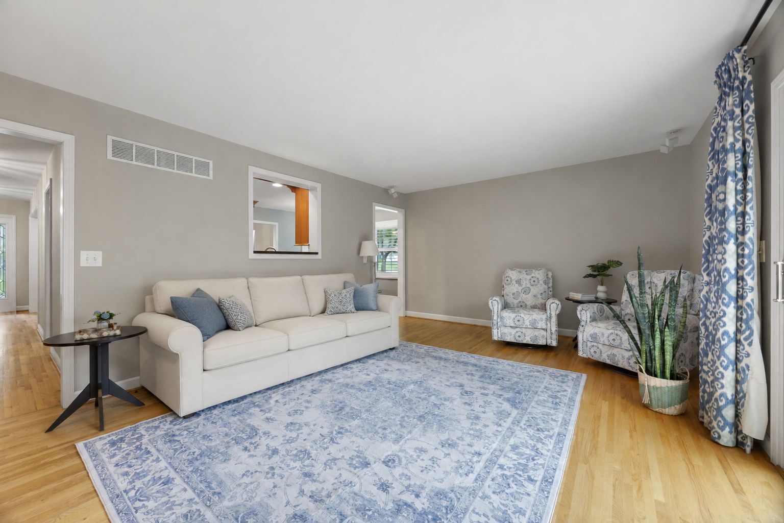 1131 Overton Court, Naperville, IL 60540