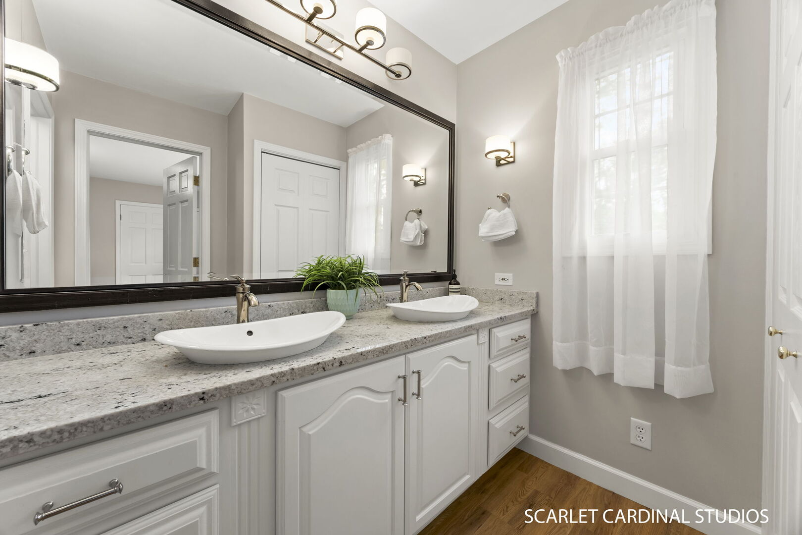 1131 Overton Court, Naperville, IL 60540