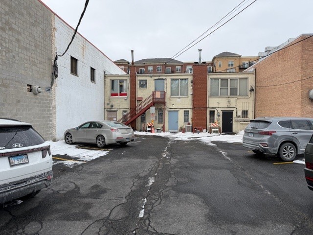 253 N York Street #251-257, Elmhurst, IL 60126