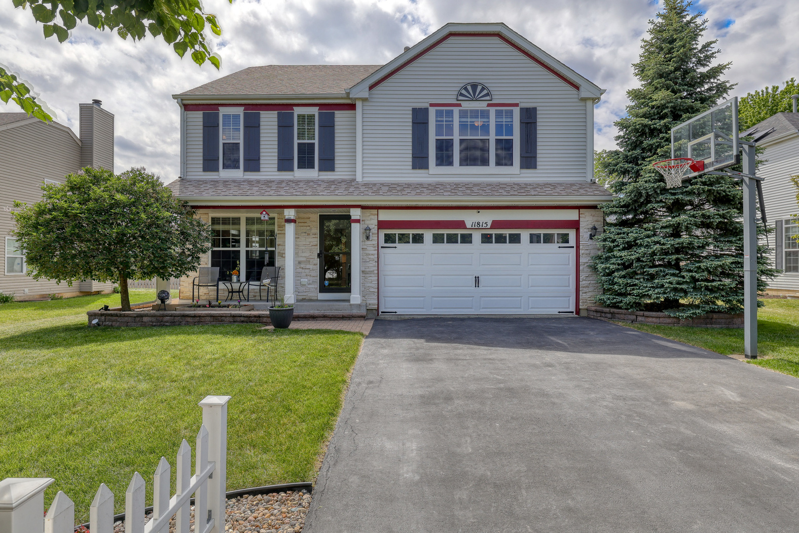 11815 Niagra Lane, Huntley, IL 60142