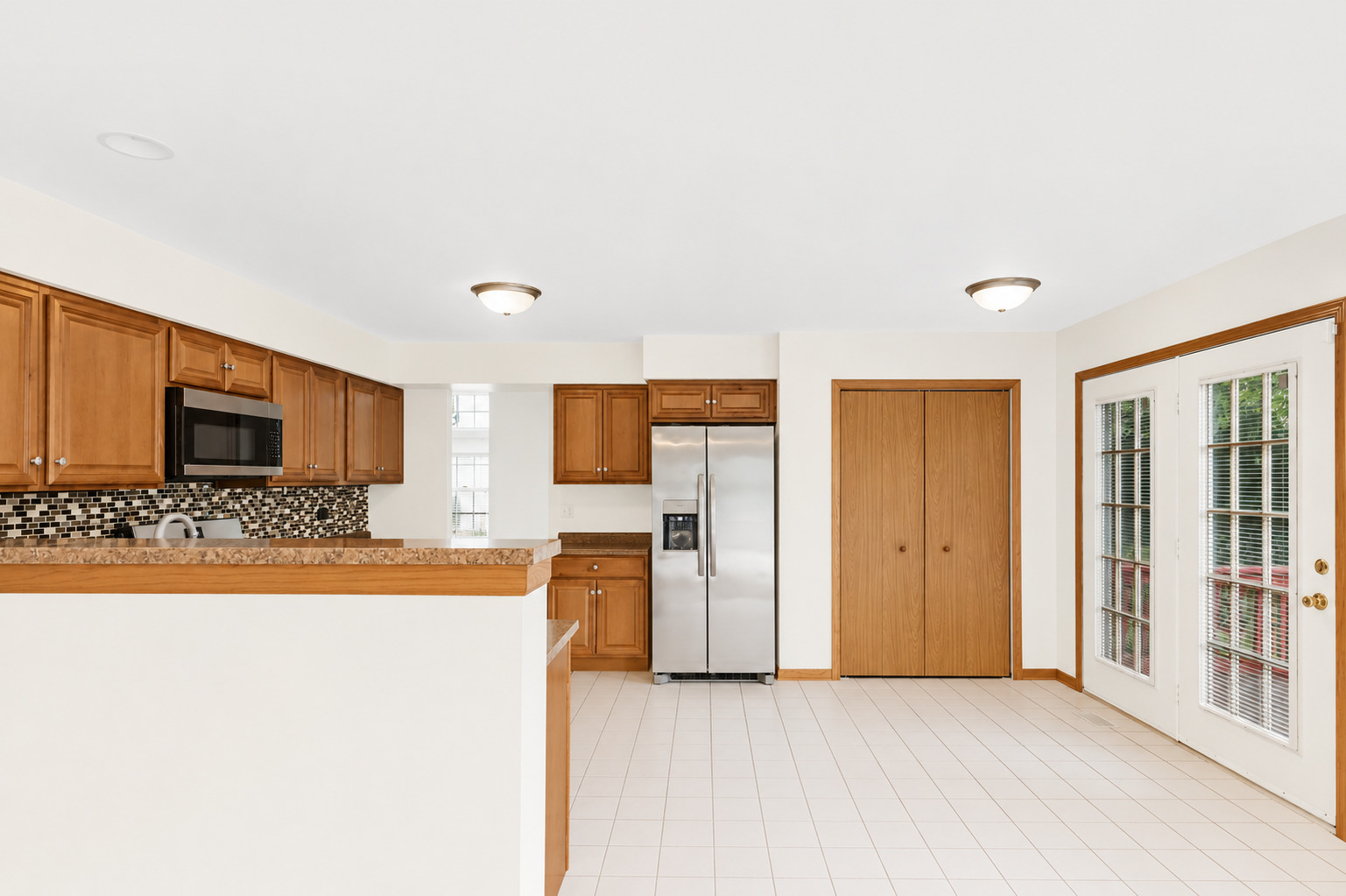 360 Thomas Drive, West Chicago, IL 60185