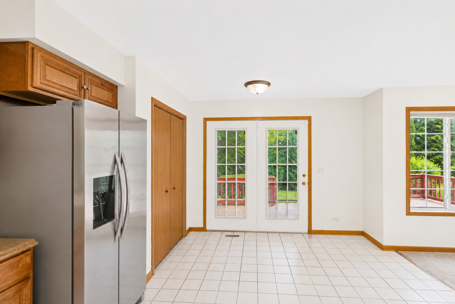 360 Thomas Drive, West Chicago, IL 60185