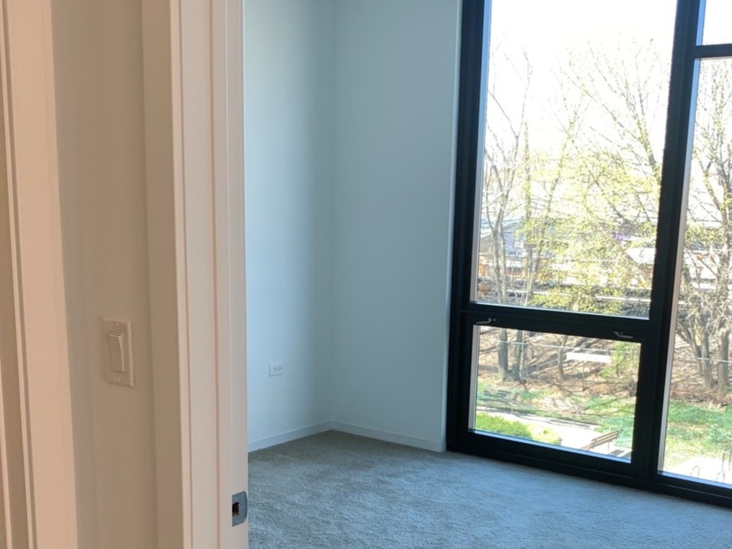 847 CHICAGO Avenue #601, Evanston, IL 60202