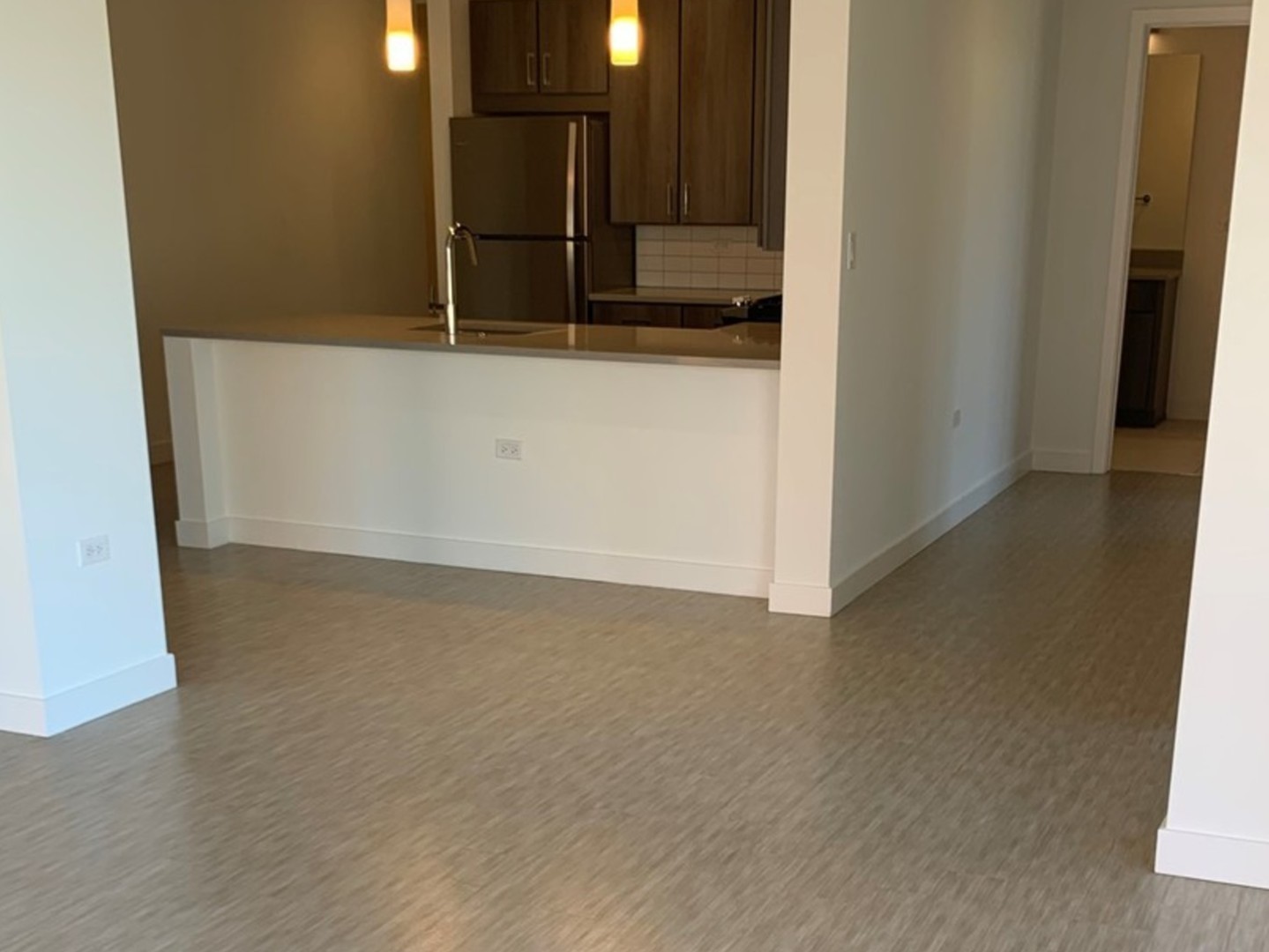 847 CHICAGO Avenue #601, Evanston, IL 60202