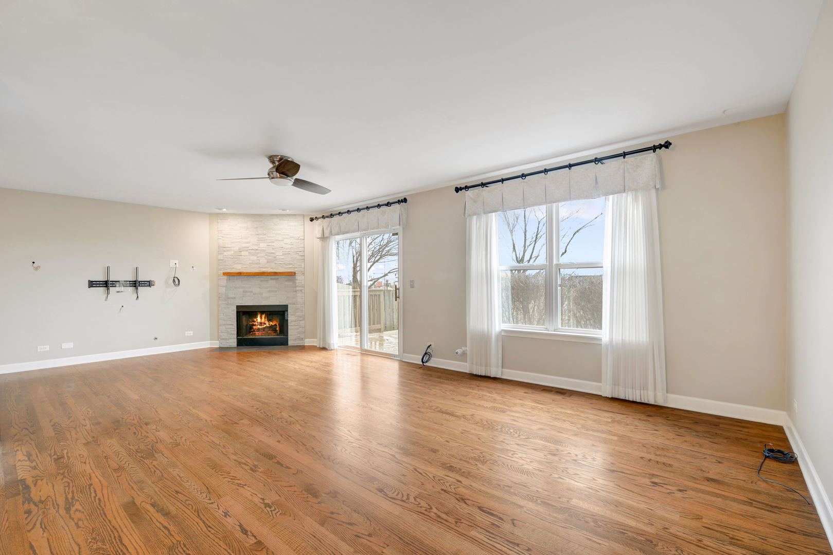 3252 Cool Springs Court, Naperville, IL 60564