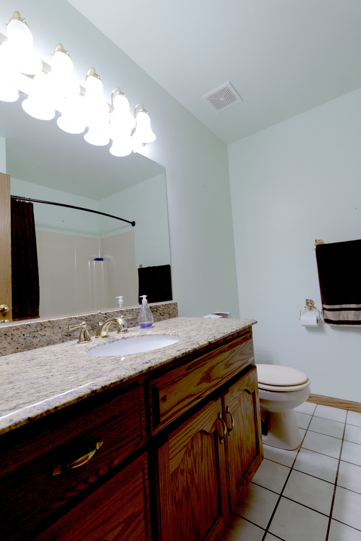 607 Flanagan Drive #B, Minooka, IL 60447