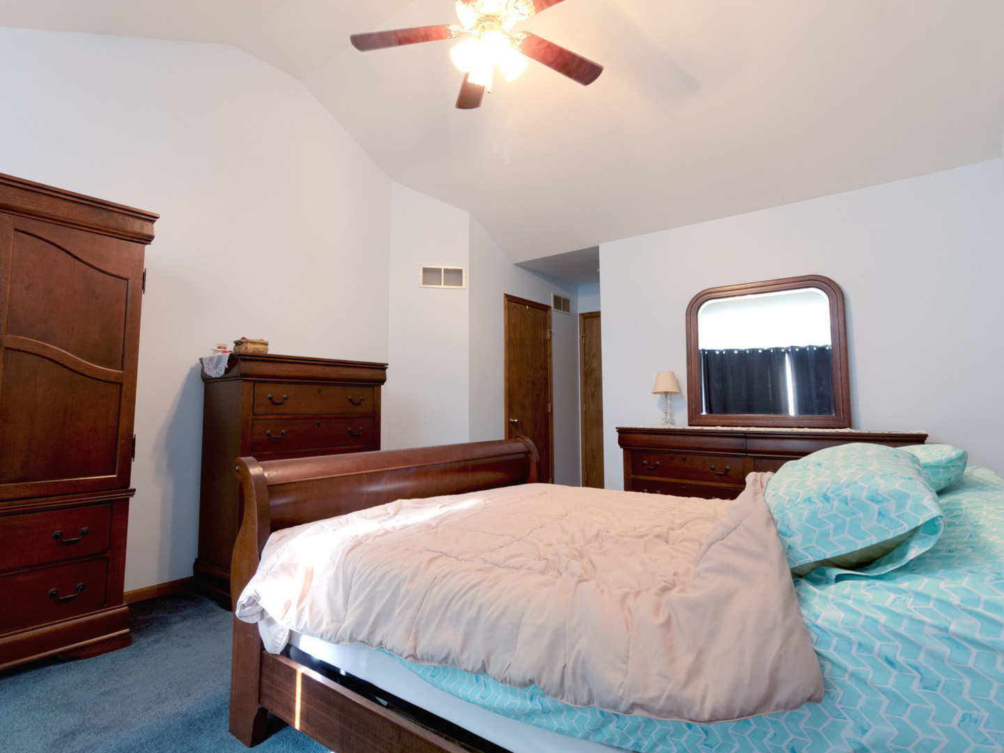 607 Flanagan Drive #B, Minooka, IL 60447