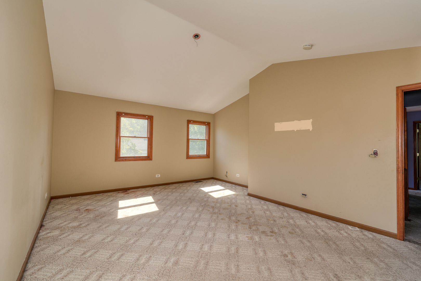 130 Canton Lane, Streamwood, IL 60107