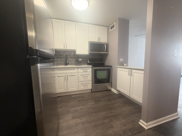 222 E Pearson Street #1205, Chicago, IL 60611