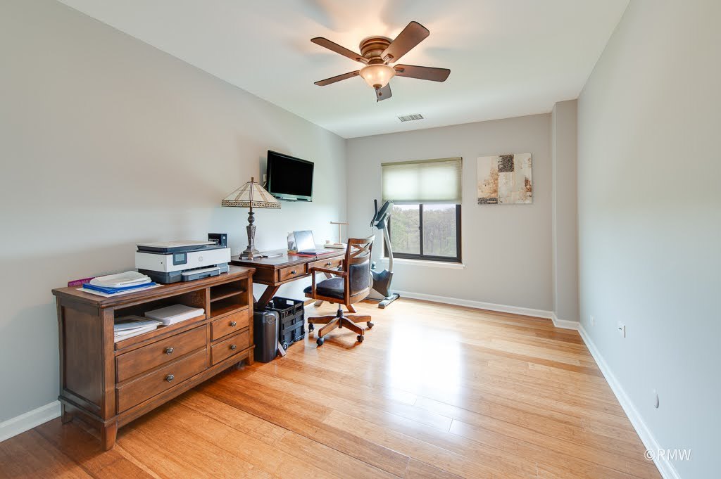 190 S WOOD DALE Road #507, Wood Dale, IL 60191