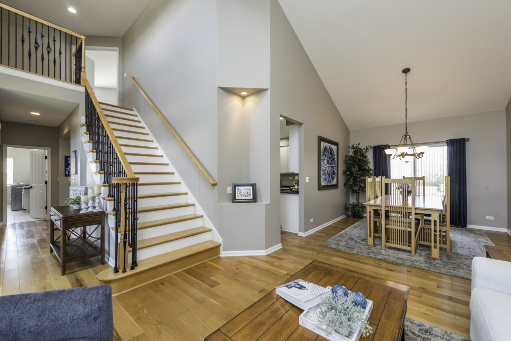 206 Chesapeake Bay, Winthrop Harbor, IL 60096