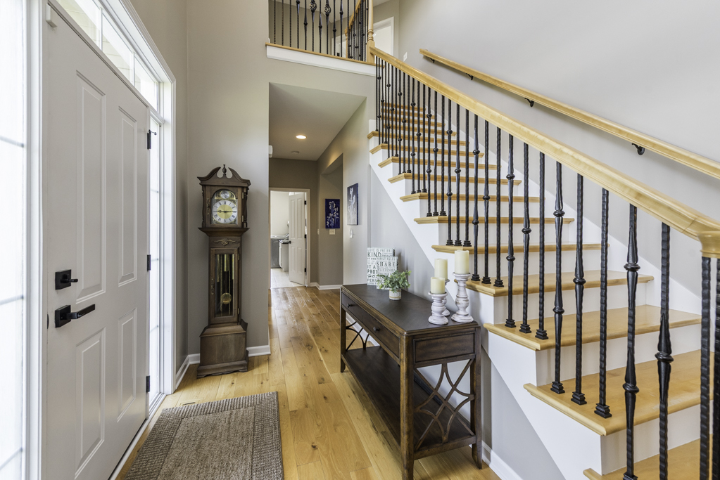206 Chesapeake Bay, Winthrop Harbor, IL 60096