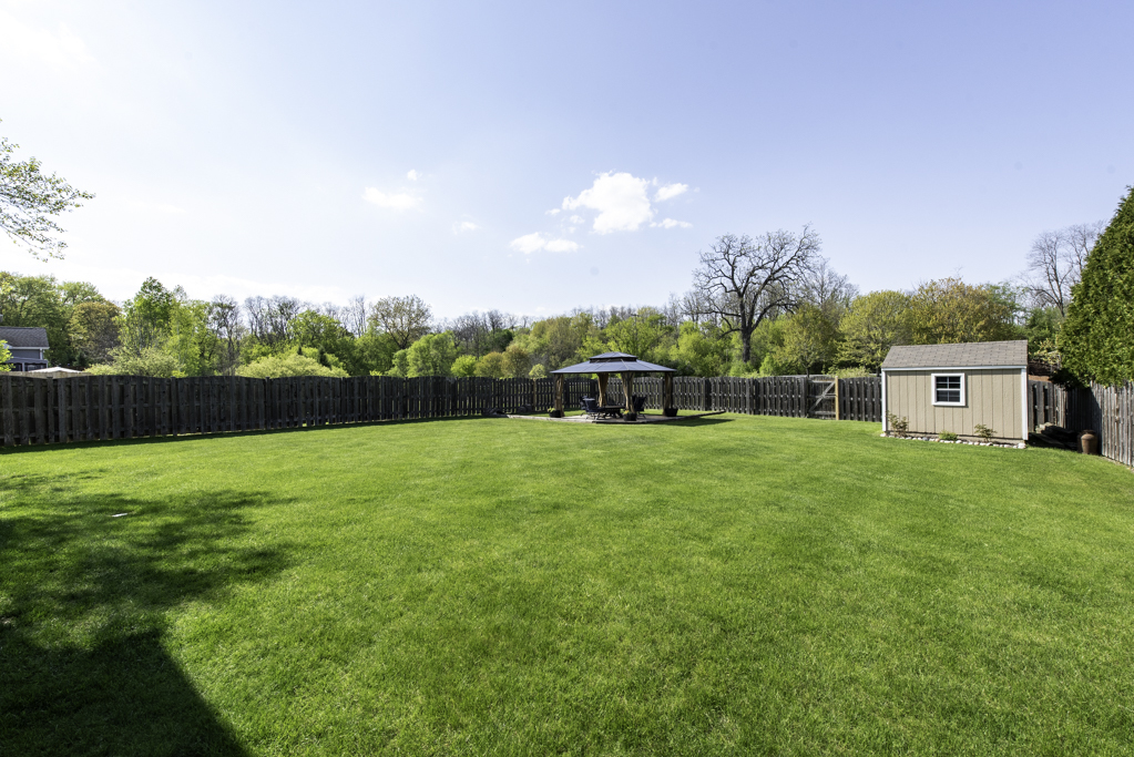 206 Chesapeake Bay, Winthrop Harbor, IL 60096