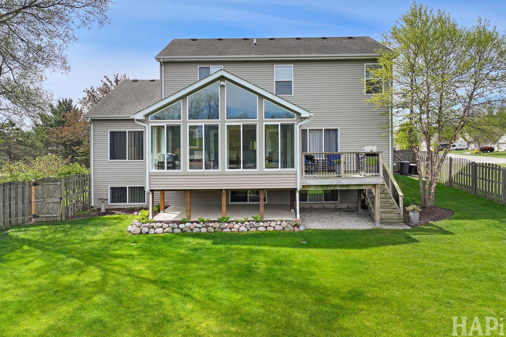 206 Chesapeake Bay, Winthrop Harbor, IL 60096