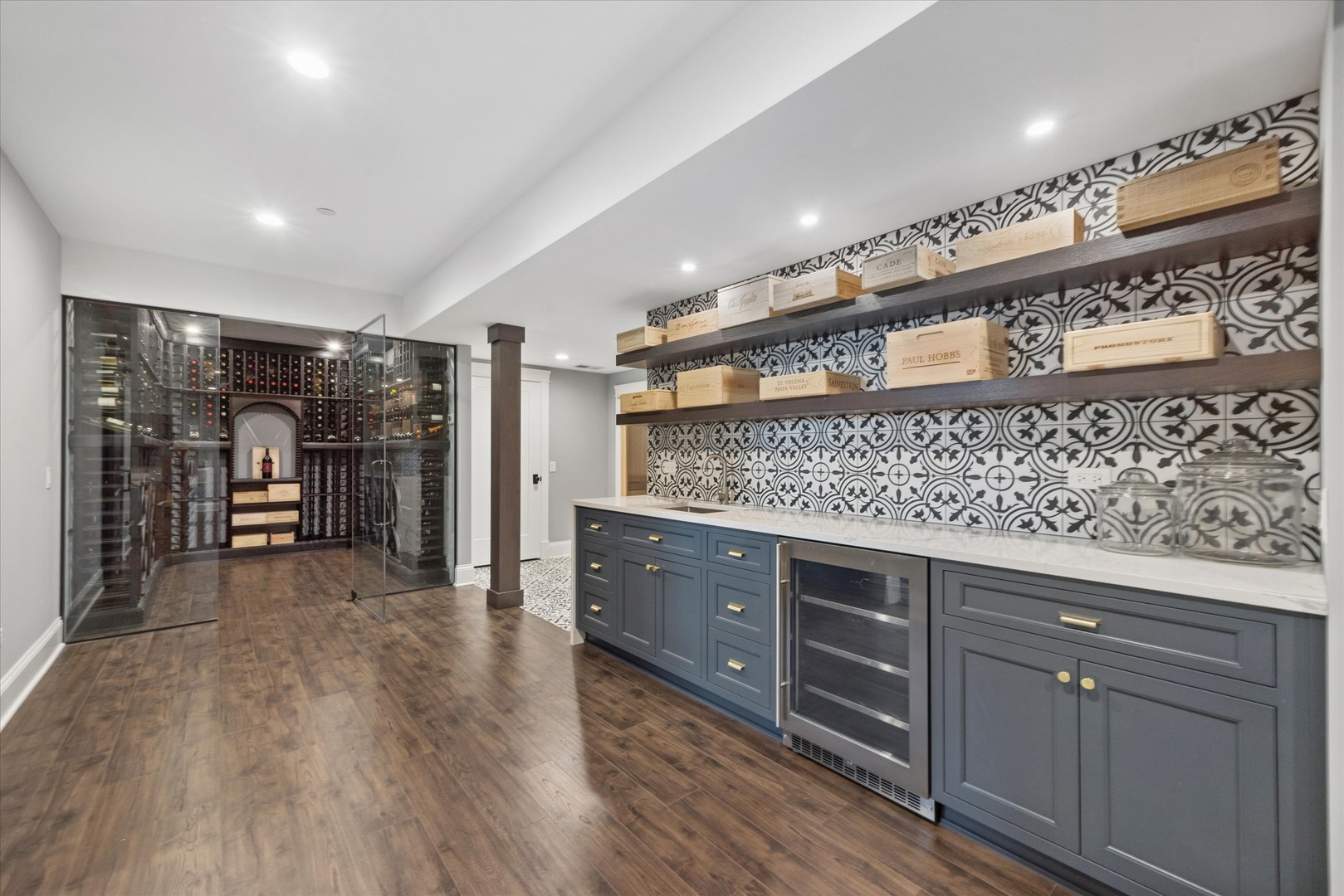 1102 White Pine Lane, Western Springs, IL 60558