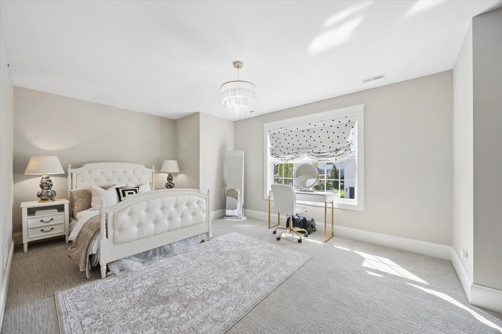 1102 White Pine Lane, Western Springs, IL 60558