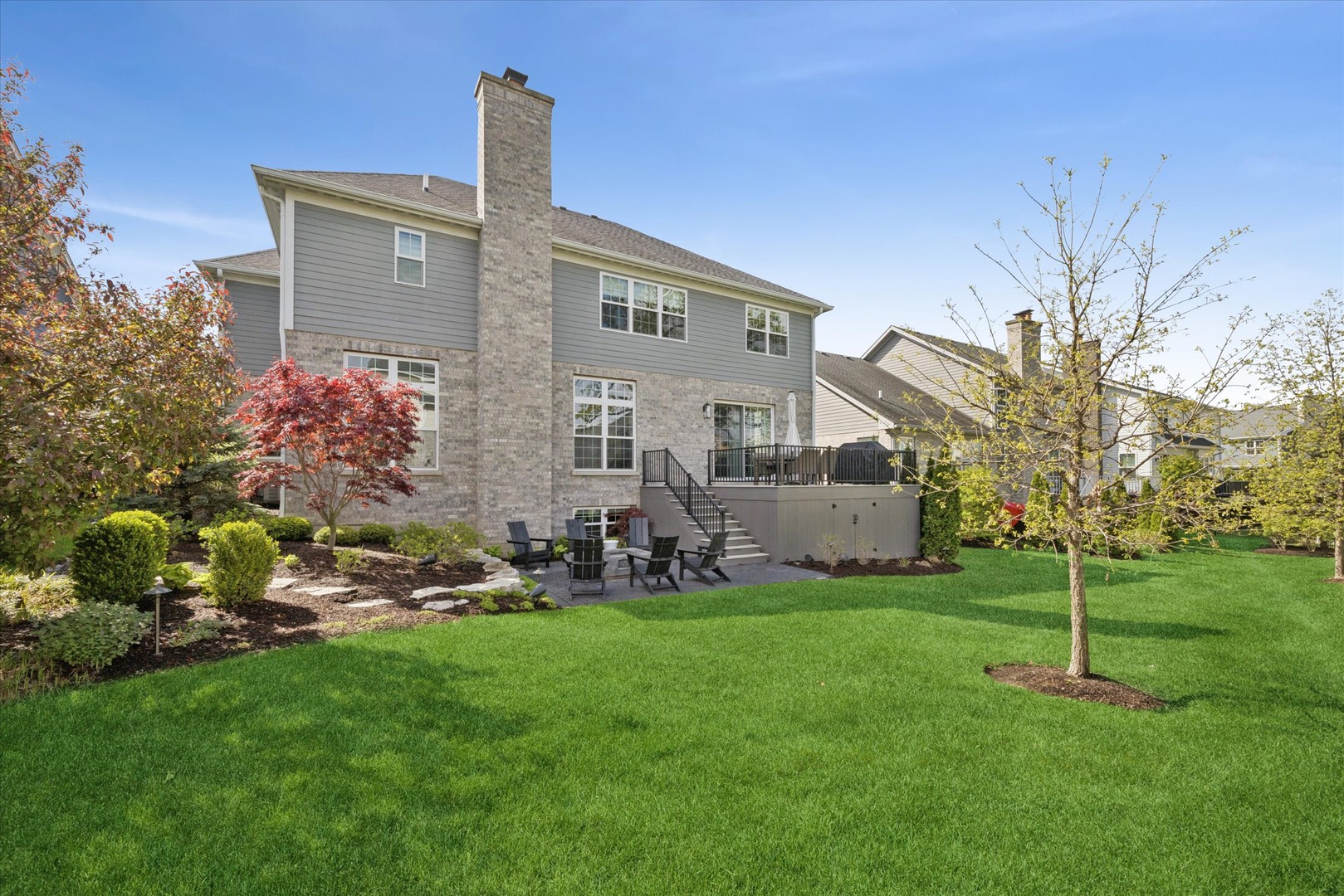 1102 White Pine Lane, Western Springs, IL 60558