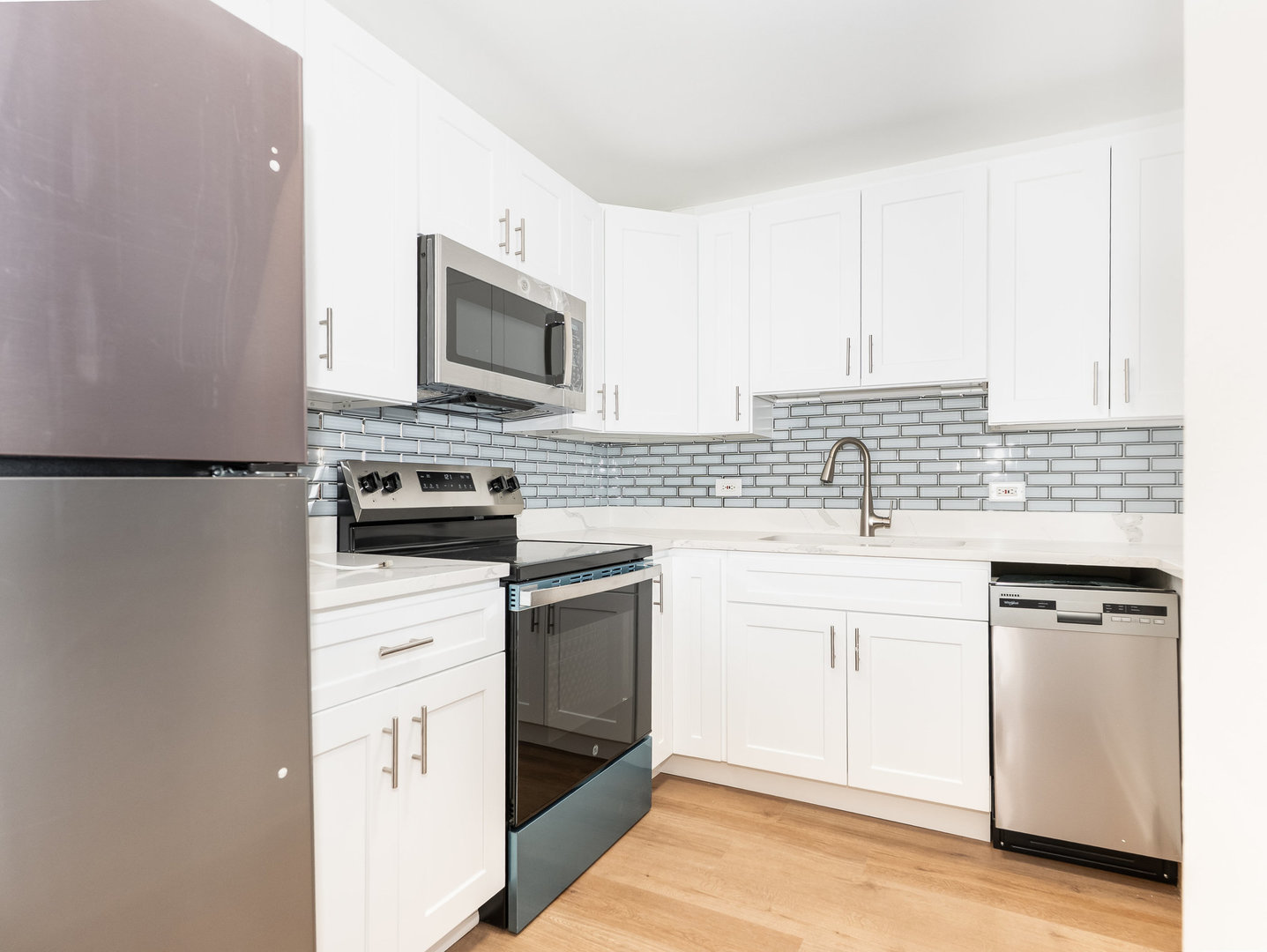 1540 N LaSalle Drive #1906, Chicago, IL 60601