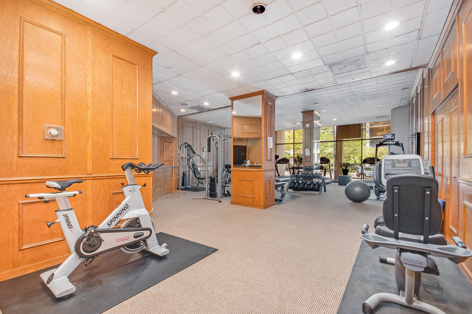 1540 N LaSalle Drive #1906, Chicago, IL 60601