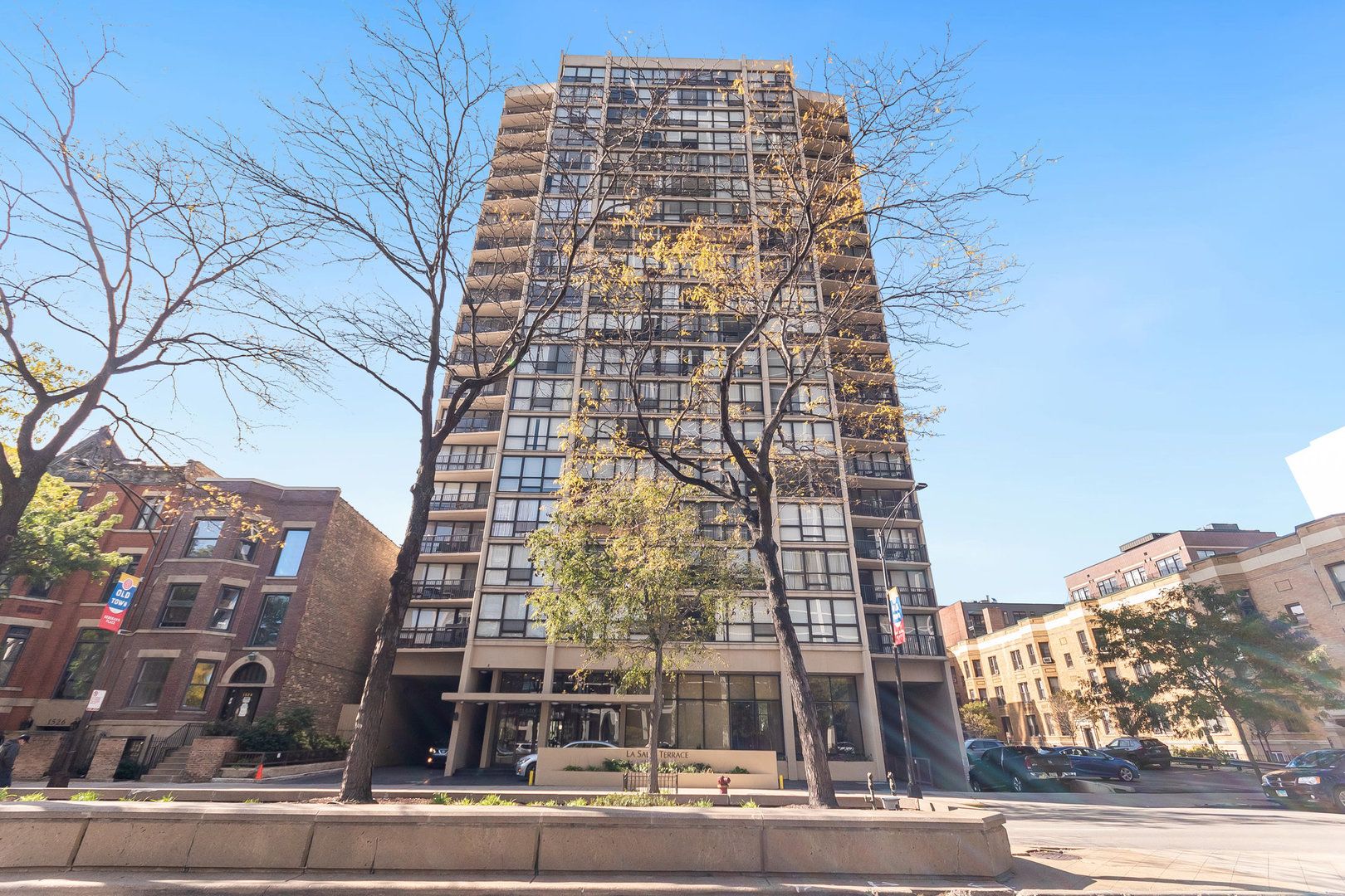 1540 N LaSalle Drive #1906, Chicago, IL 60601