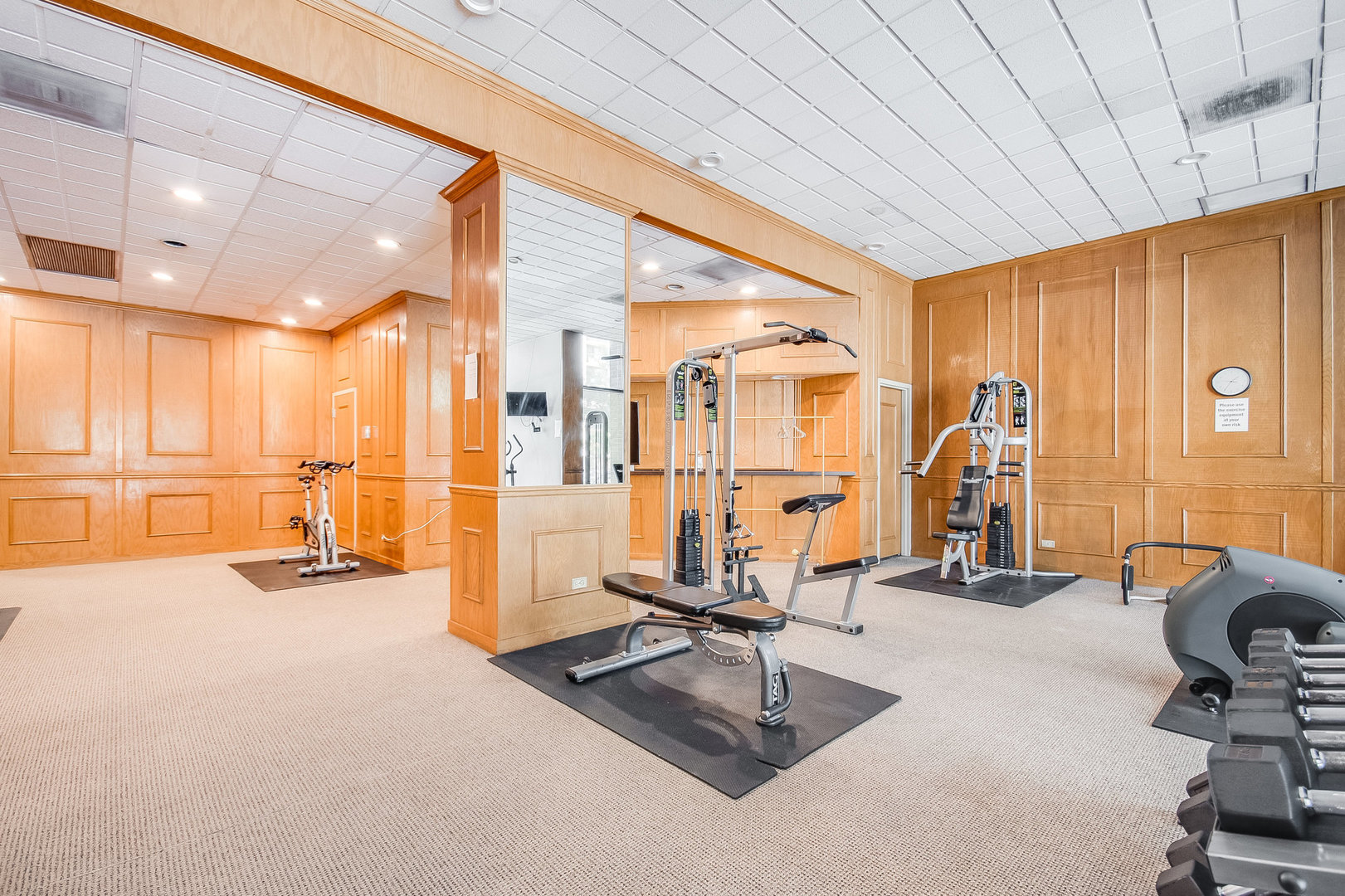 1540 N LaSalle Drive #1906, Chicago, IL 60601