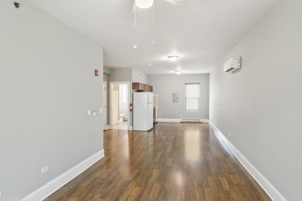 115 N Hickory Street #C, Joliet, IL 60435