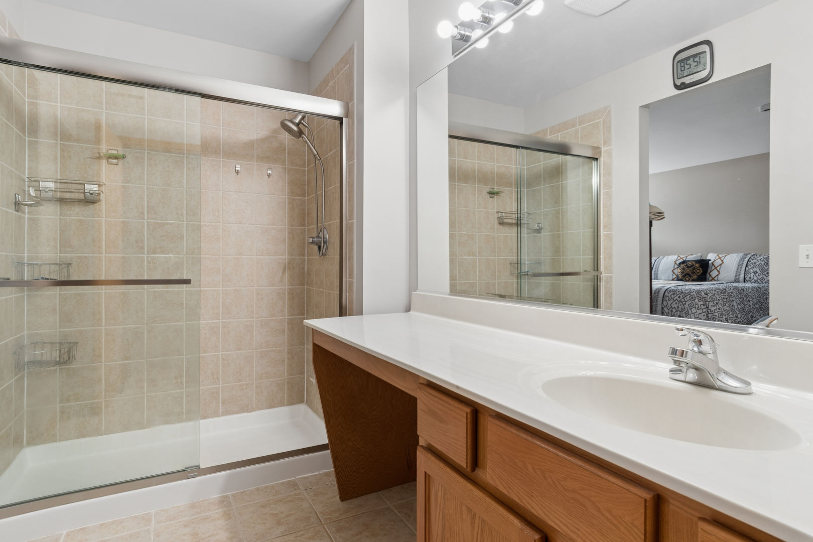1855 Candlelight Circle, Montgomery, IL 60538